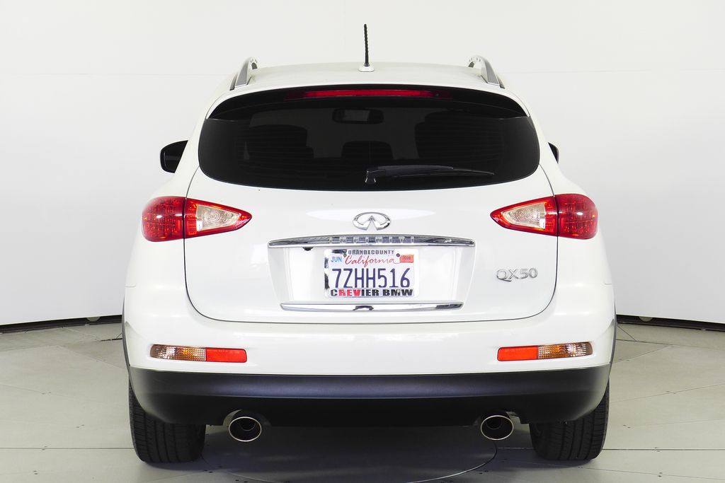 Thumbnail: 2015 INFINITI QX50 - 8