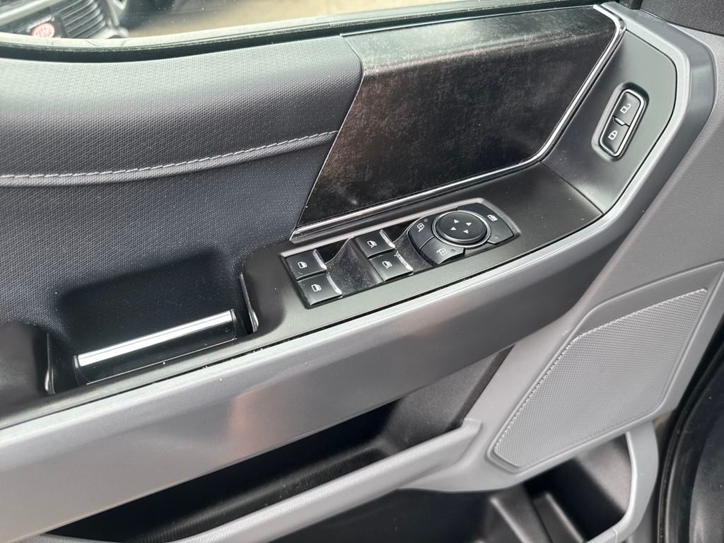 2023 Ford F-150 XLT photo 37