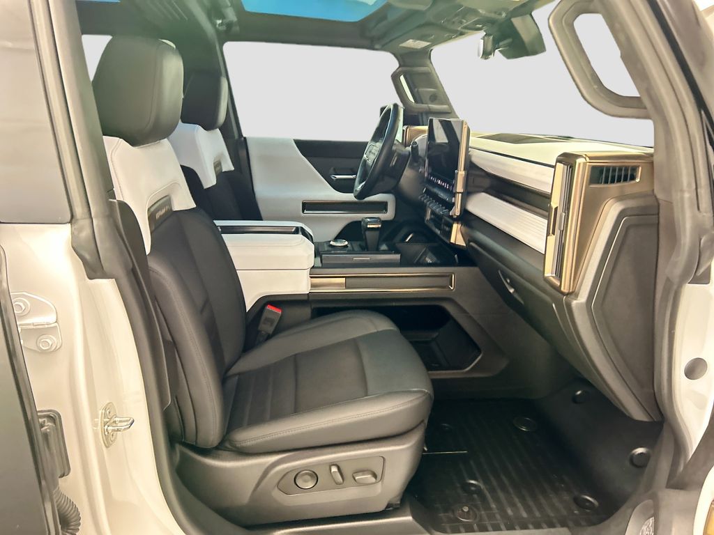 Thumbnail: 2023 GMC Hummer EV - 19