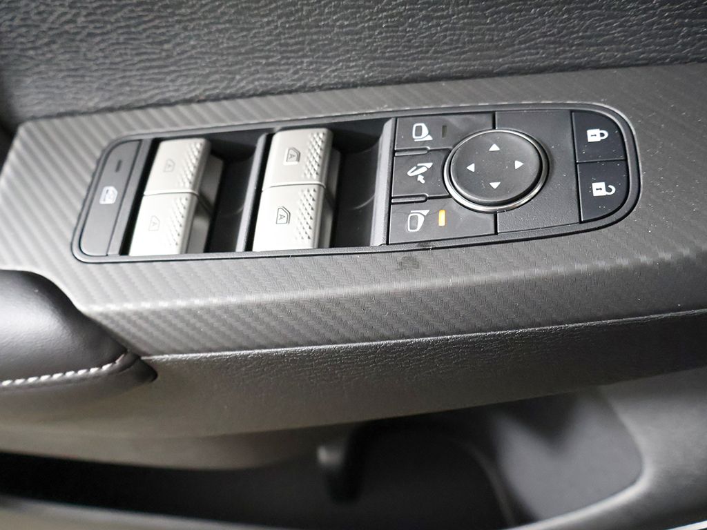 New 2026 Black Mitsubishi SE image 37