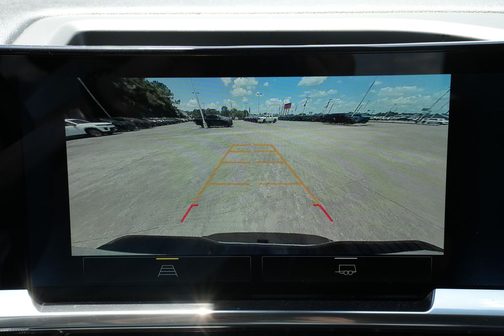 2025 Chevrolet Silverado 2500HD LT - 9