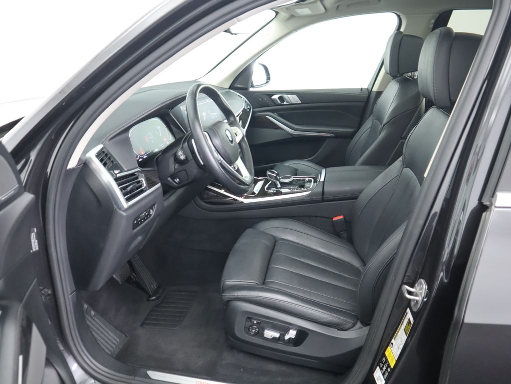 Thumbnail: 2021 BMW X7 - 20