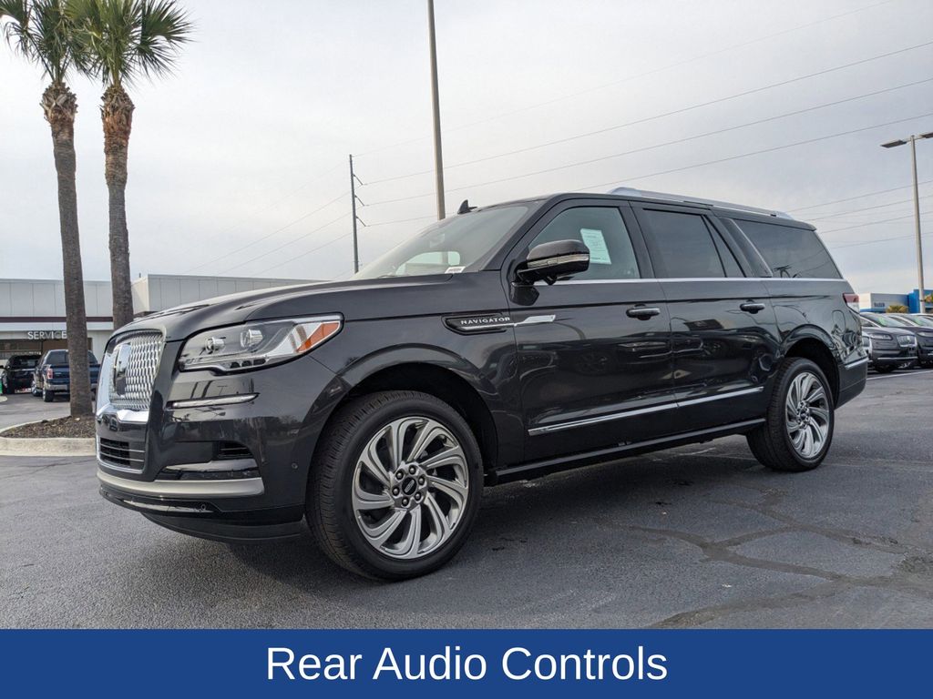 2024 Lincoln Navigator L Reserve