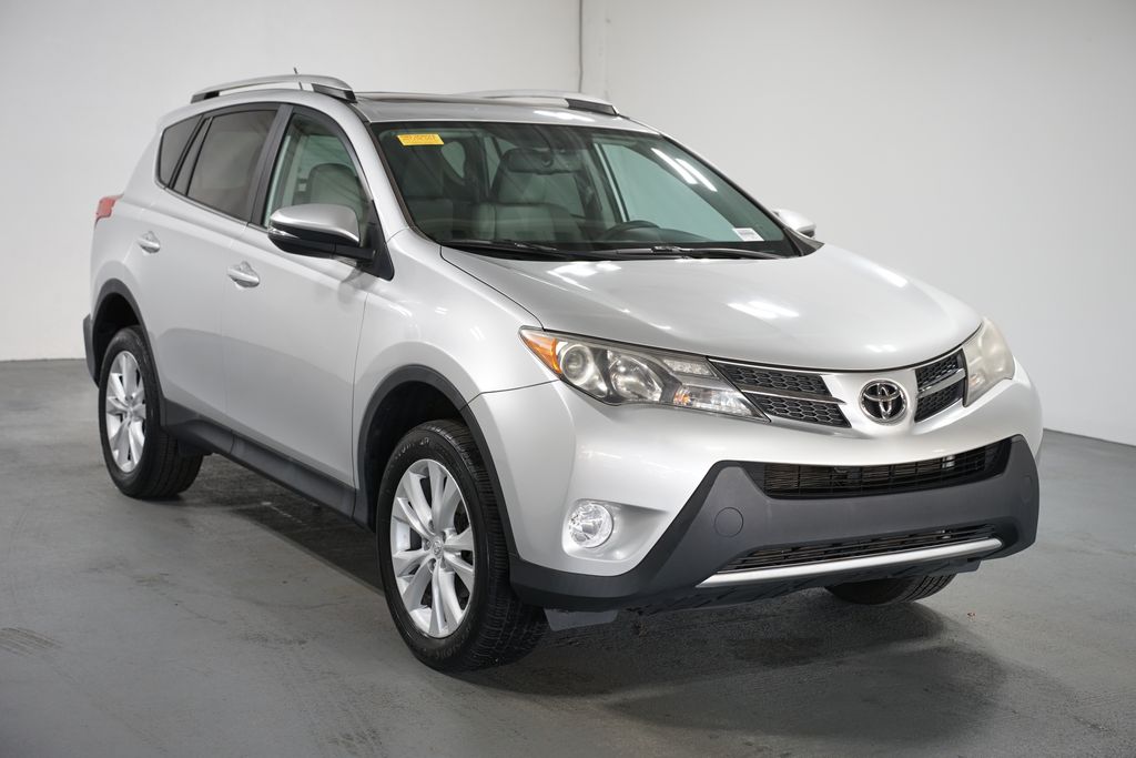 Thumbnail: 2014 Toyota RAV4 - 3
