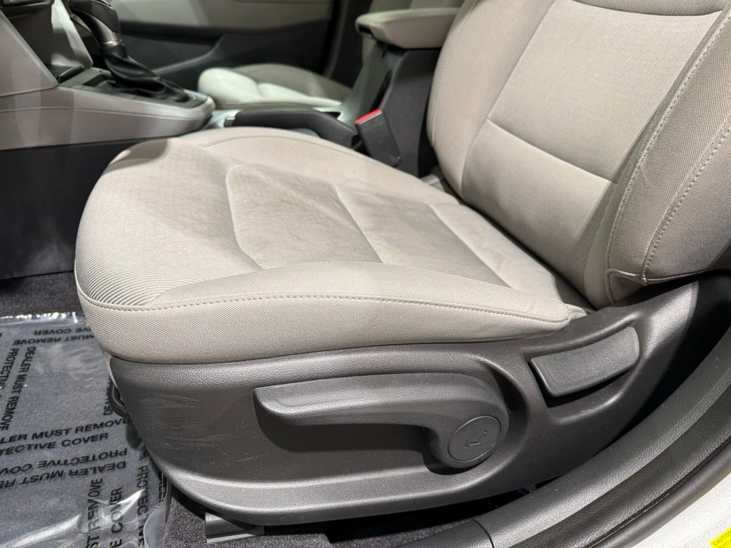 2018 Hyundai Elantra Value Edition 13
