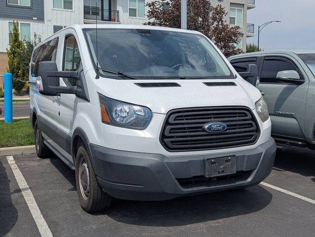 Oxford White 2018 Ford Transit Passenger Van Rear-Wheel Drive 6-Speed Automatic Overdrive