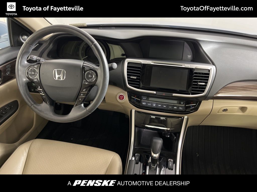 Thumbnail: 2017 Honda Accord - 12