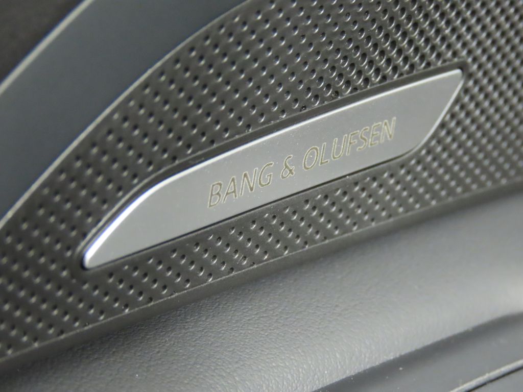 Thumbnail: 2026 Audi Q5 - 27