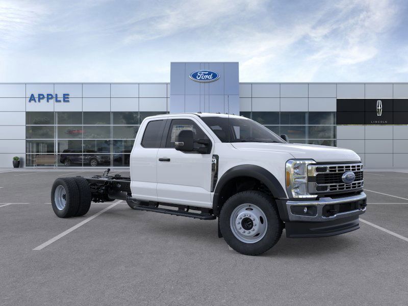 2026 Ford F-450 Chassis XL