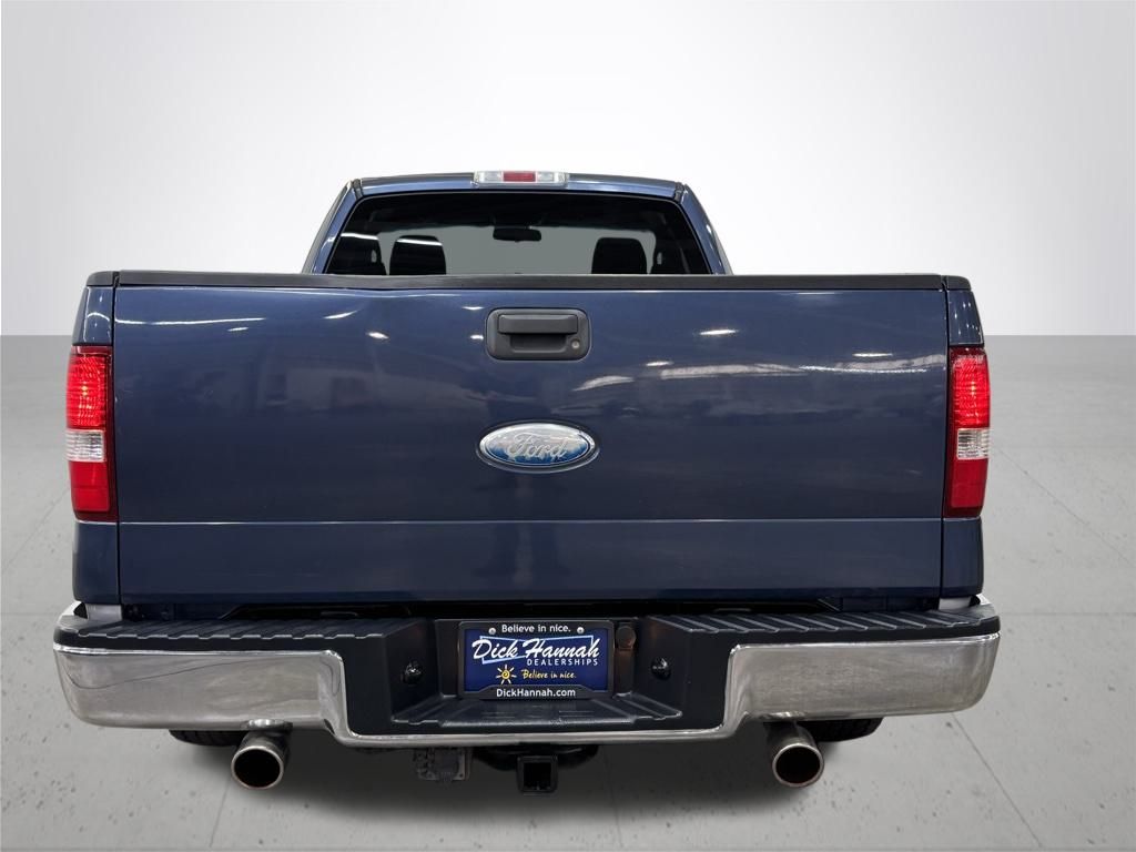 2004 Ford F-150 XLT