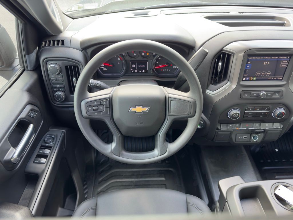 2025 Chevrolet Silverado 1500 WT 17