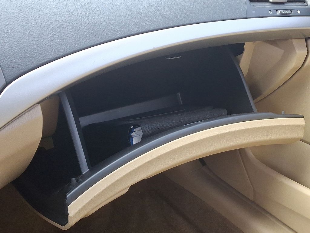 Thumbnail: 2012 Honda Accord - 24