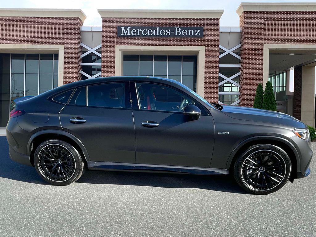 2025 Mercedes-Benz GLC 43 AMG 4