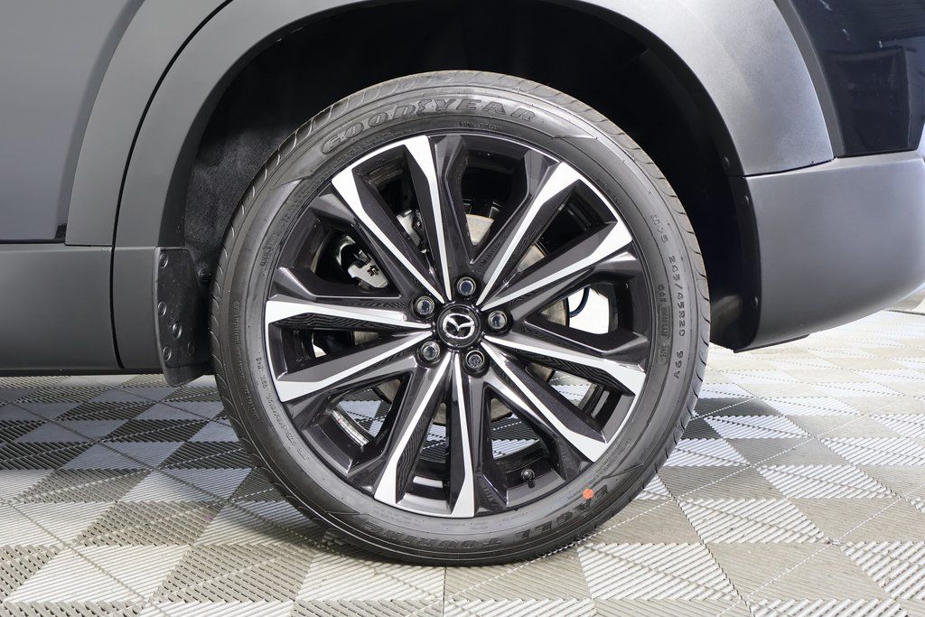 Thumbnail: 2025 Mazda CX-50 - 10