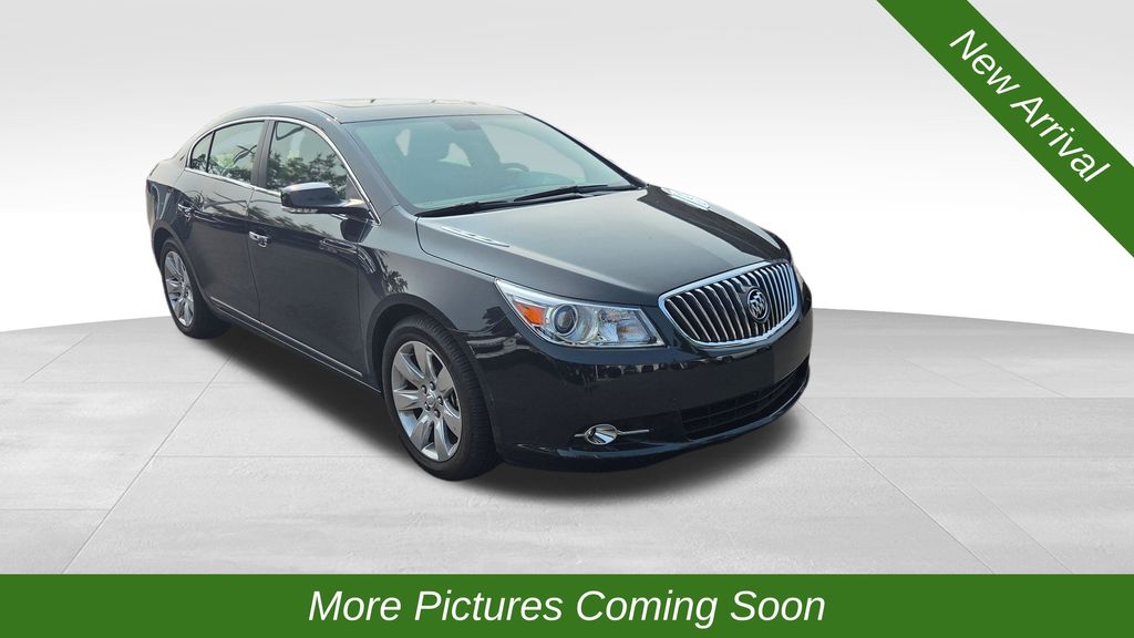 Carbon Black Metallic 2013 Buick LaCrosse Sedan 6-Speed Automatic