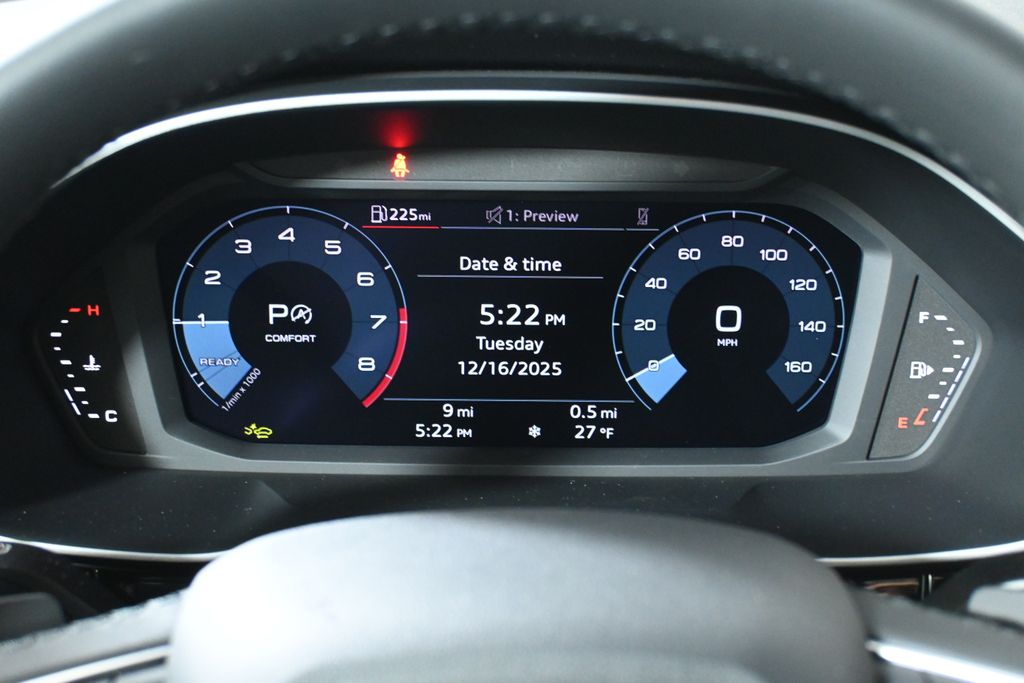 Thumbnail: 2025 Audi Q3 - 15