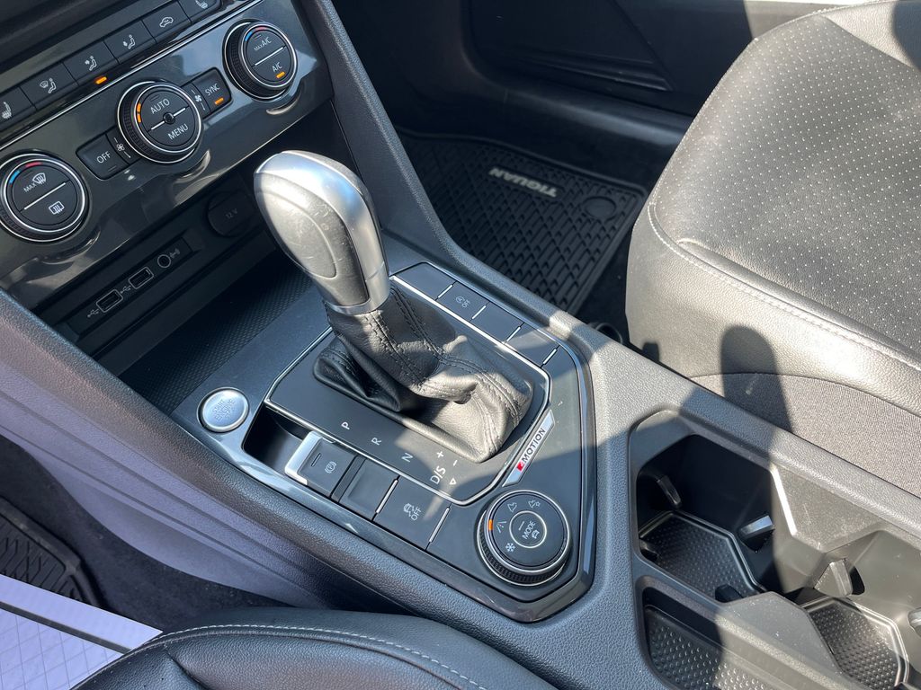2018 Volkswagen Tiguan 2.0T SE photo