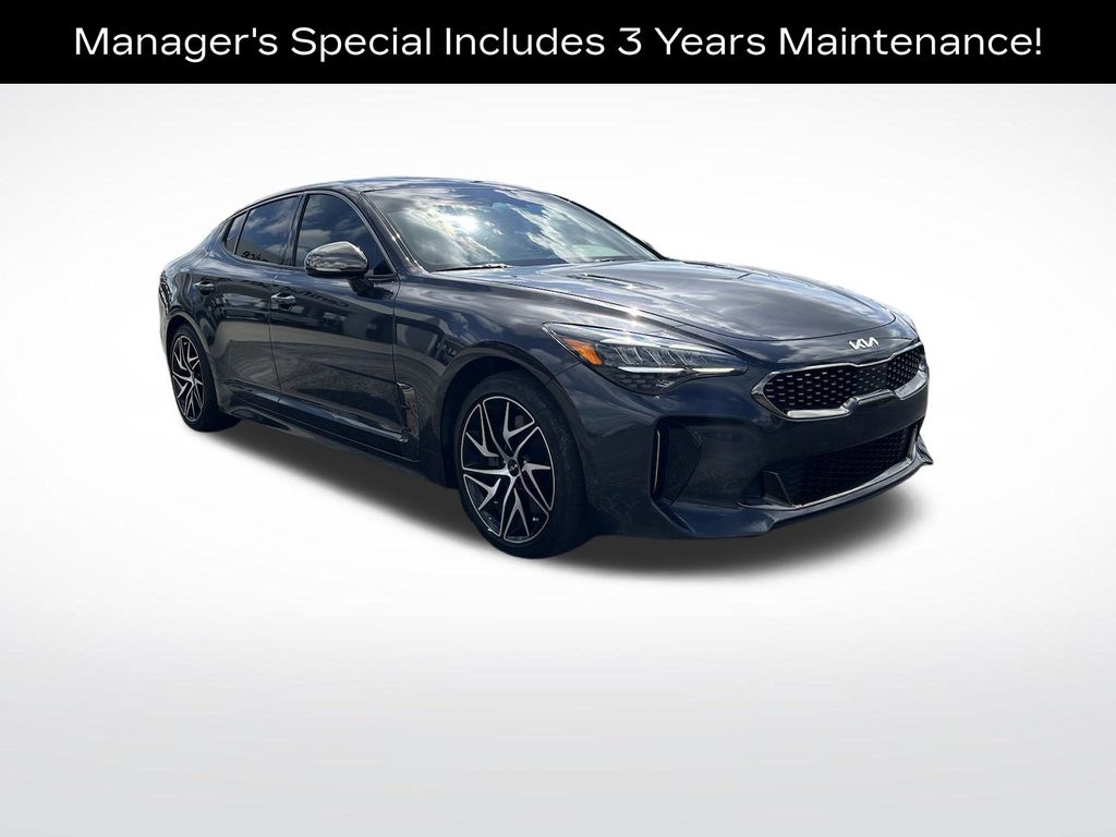 2022 Kia Stinger GT-Line 2