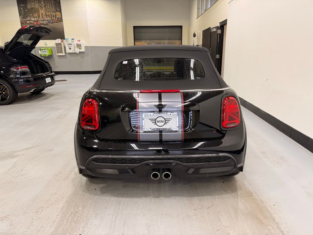 2022 MINI Cooper S 4