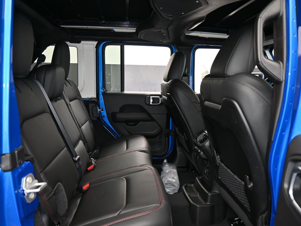 New 2026 Hydro Blue Pearl Coat Jeep Rubicon X image 37