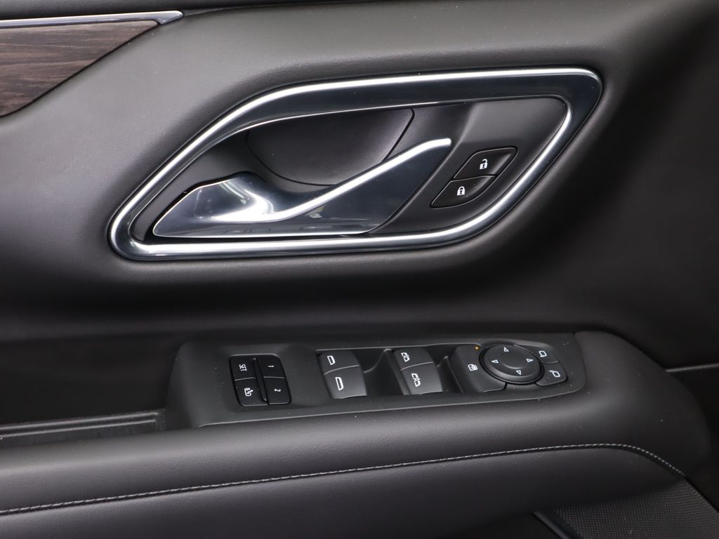 Thumbnail: 2021 Chevrolet Tahoe - 24