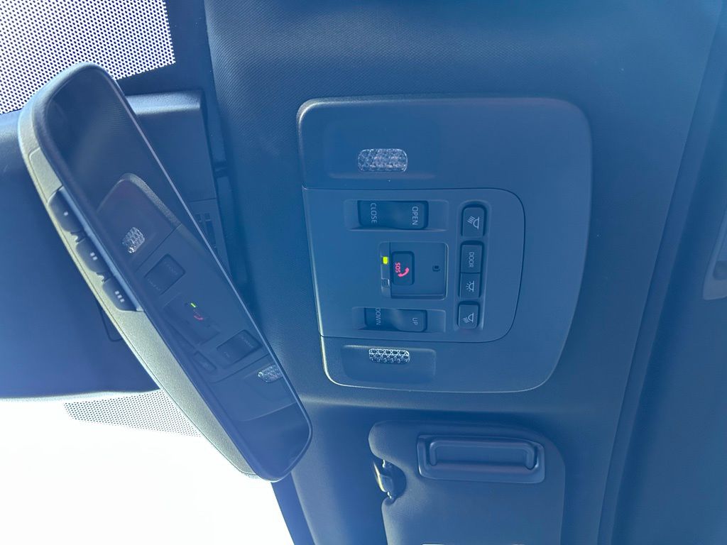 Thumbnail: 2025 Toyota Camry - 29