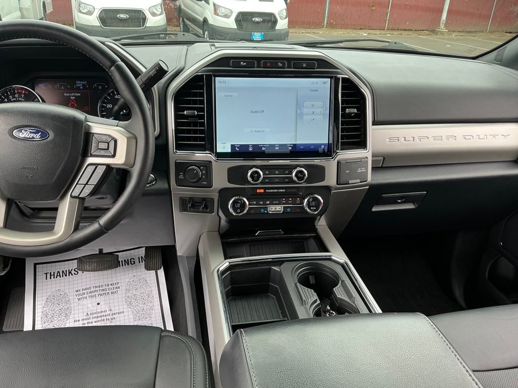 2022 Ford F-250SD Lariat photo
