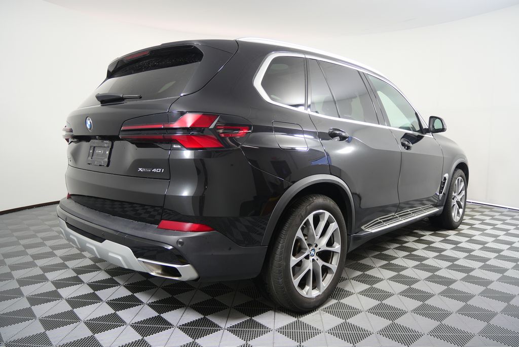 Thumbnail: 2024 BMW X5 - 3