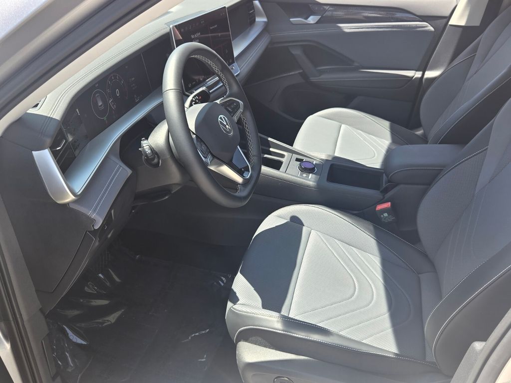2025 Volkswagen Tiguan - $29,900