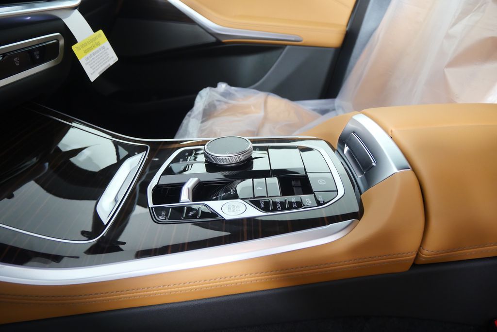 Thumbnail: 2026 BMW X5 - 22