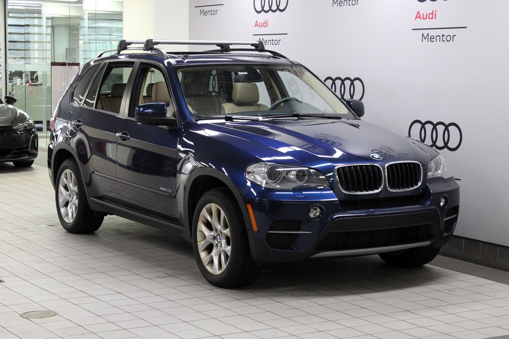 2012 BMW X5 xDrive35i 8
