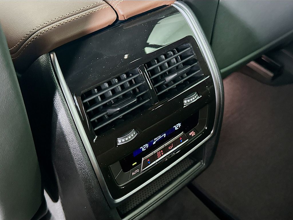 2026 BMW X5 xDrive40i 18