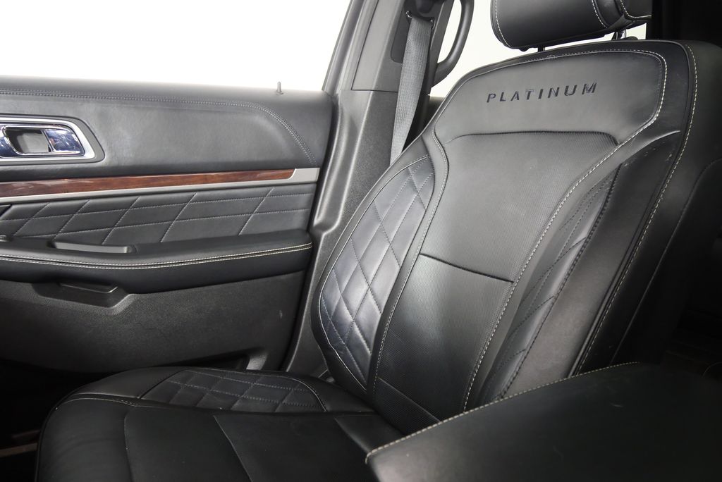 Thumbnail: 2017 Ford Explorer - 27