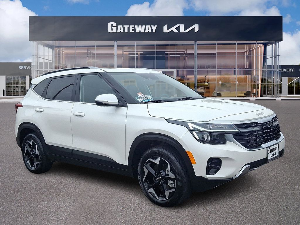 2024 Kia Seltos EX AWD