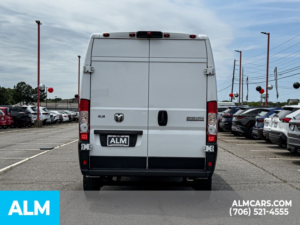 Used 2023 White Ram High Roof image 11