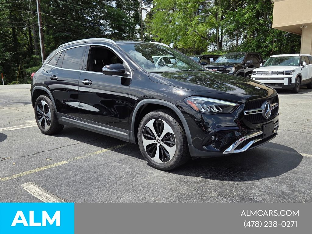 Used 2025 Black Mercedes-Benz GLA 250 image 18