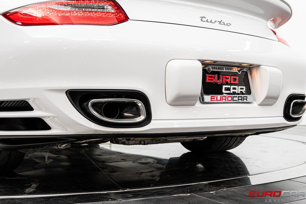 2010 Porsche 911 Turbo - Photo 23