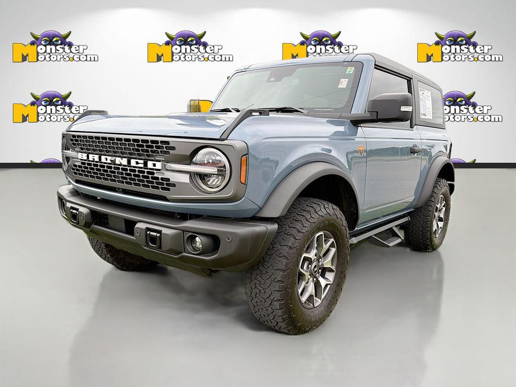 Blue (Azure Gray Metallic Tri-Coat) 2023 Ford Bronco Badlands Advanced 2-Door 4WD SUV / Crossover Four-Wheel Drive Automatic