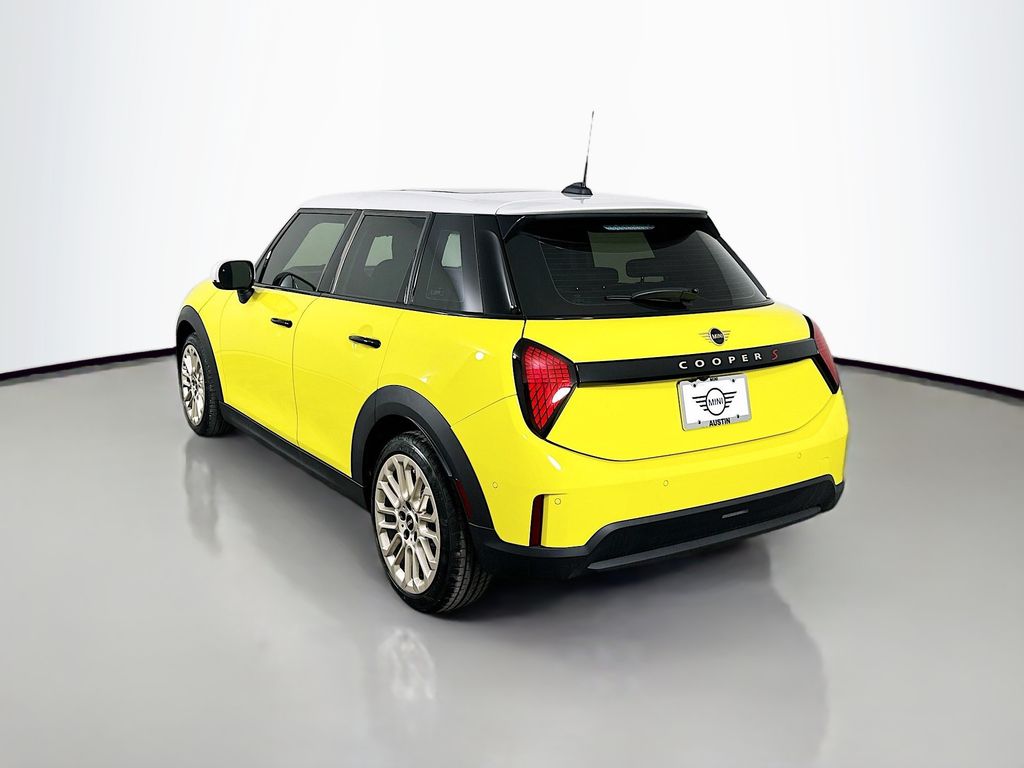 2025 MINI Cooper Hardtop S 7