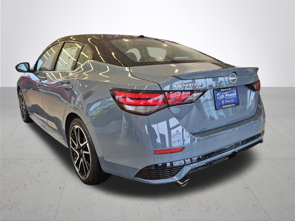 2025 Nissan Sentra SR