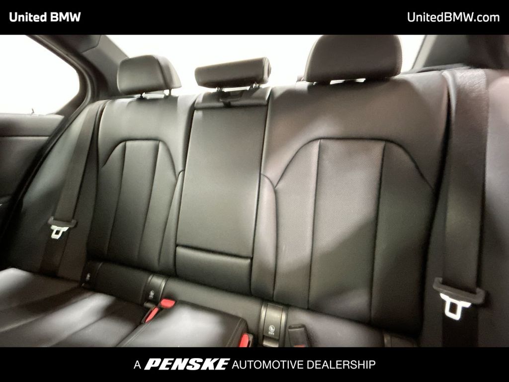 Thumbnail: 2024 BMW 3 Series - 20