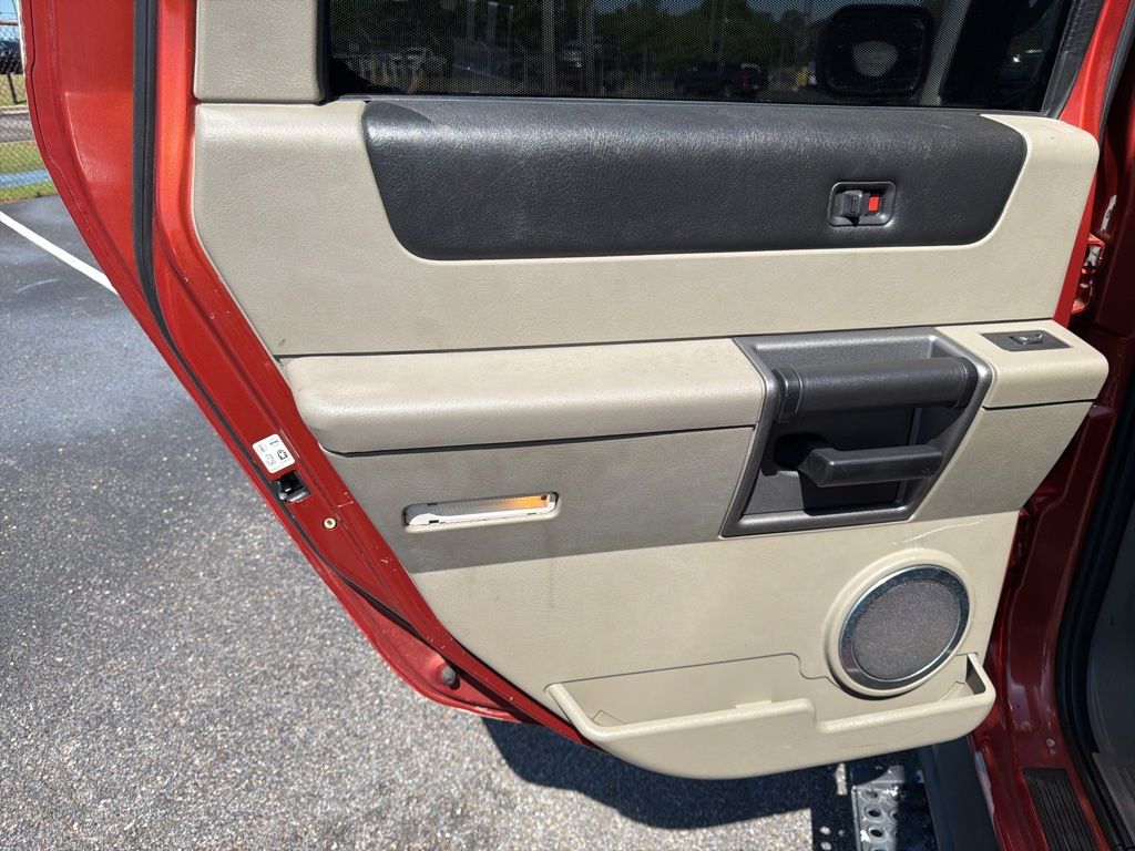 2004 Sunset Orange Metallic HUMMER H2 Base 4X4 SUV