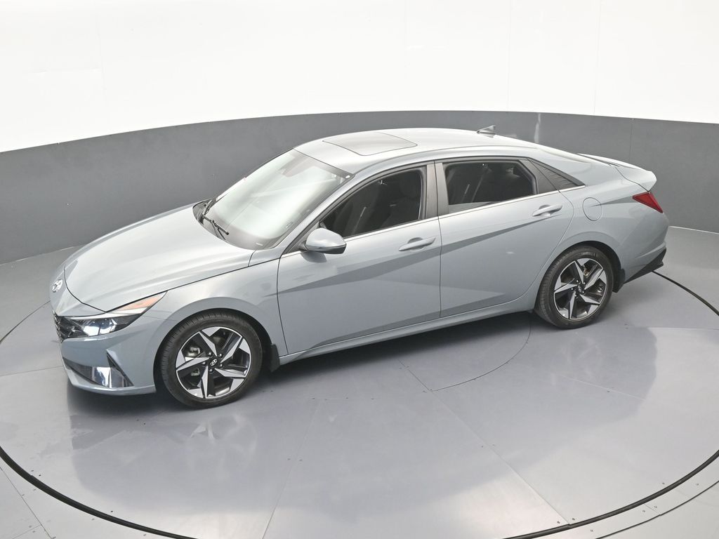 Used 2022 Electric Shadow Hyundai SEL image 43