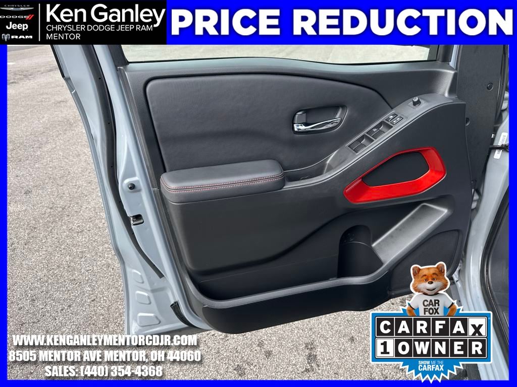 2023 Nissan Frontier PRO-4X photo
