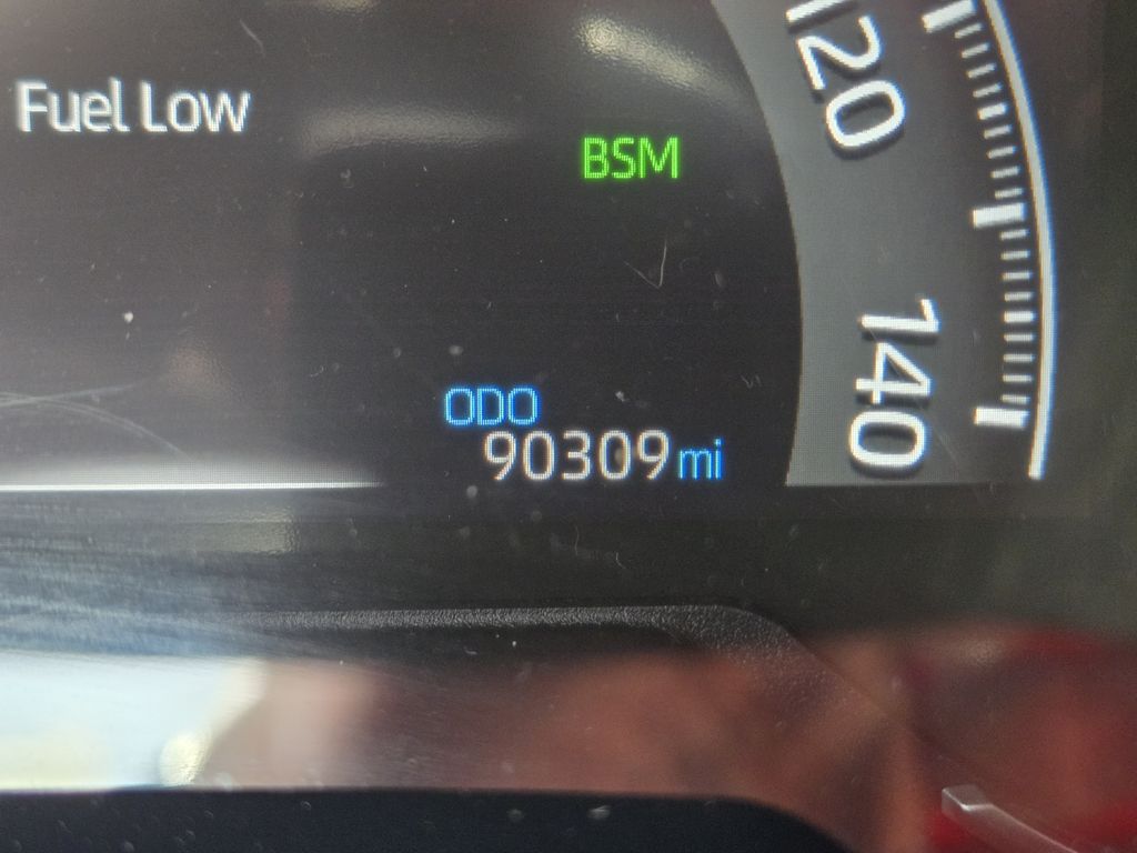 2022 Toyota RAV4 Hybrid XSE White at Toyota of Victoria