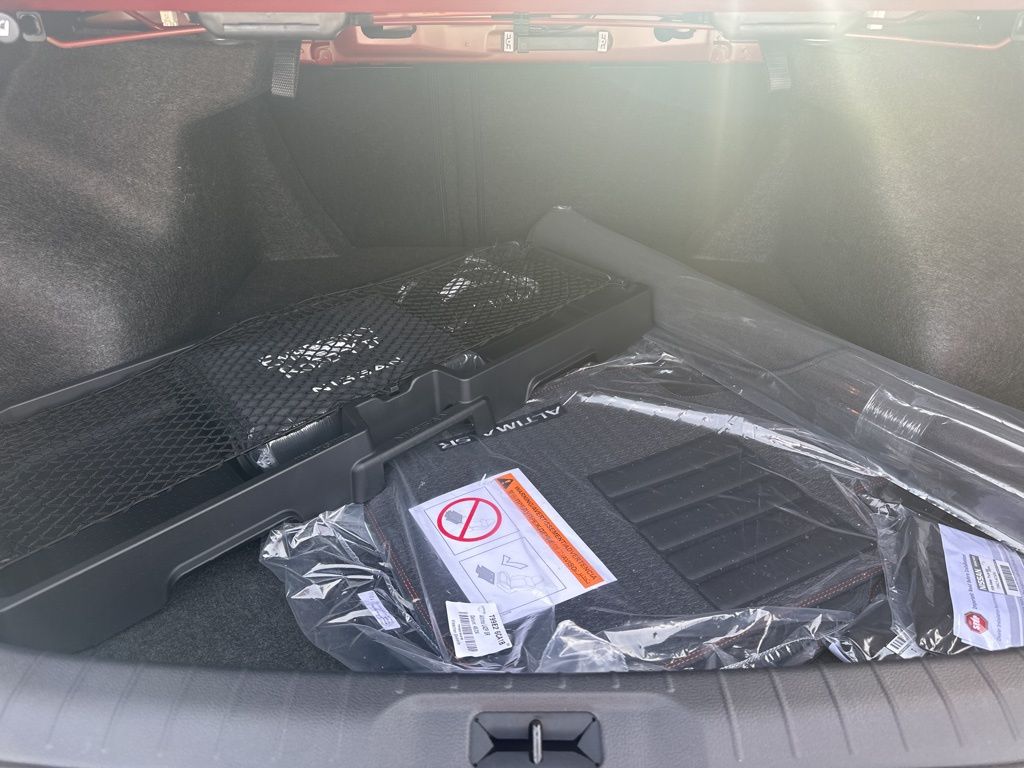 2025 Scarlet Ember Nissan Altima 2.5 SR FWD Sedan