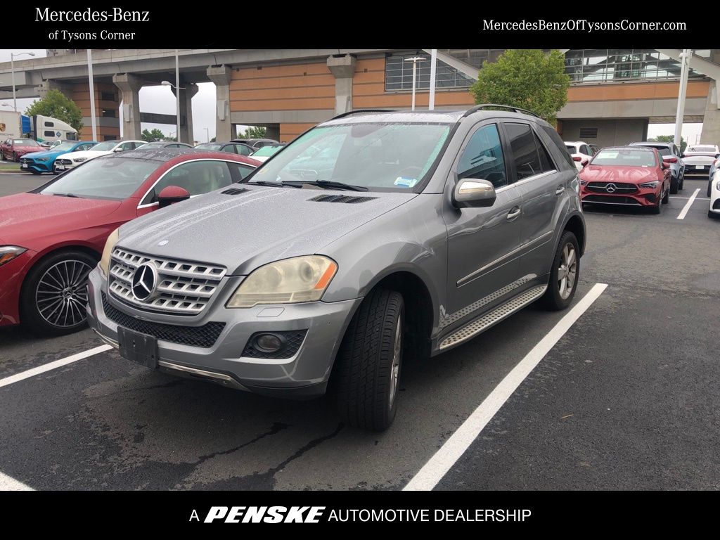 2010 Mercedes-Benz M-Class ML 350 4MATIC -
                  Vienna, VA