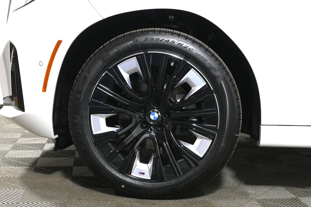 Thumbnail: 2026 BMW X3 - 12