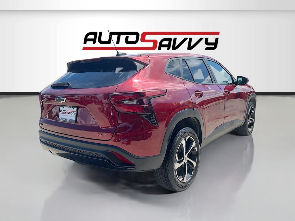 Used 2025 Red Chevrolet 1RS image 7