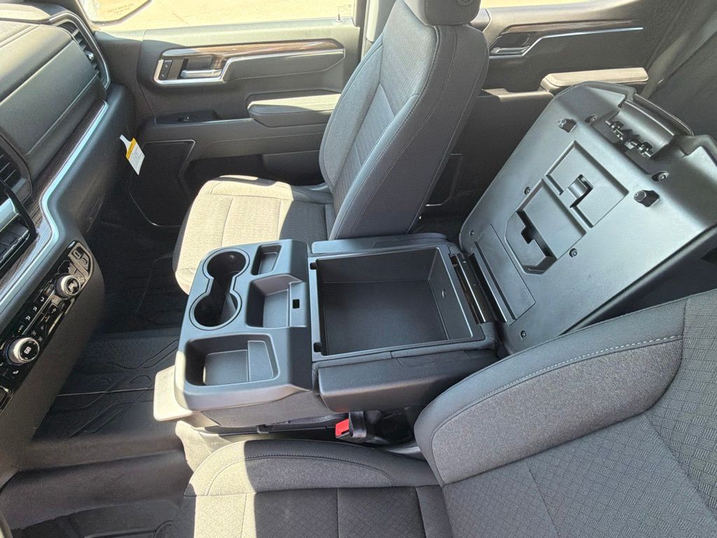 ChevroletSilverado 150017
